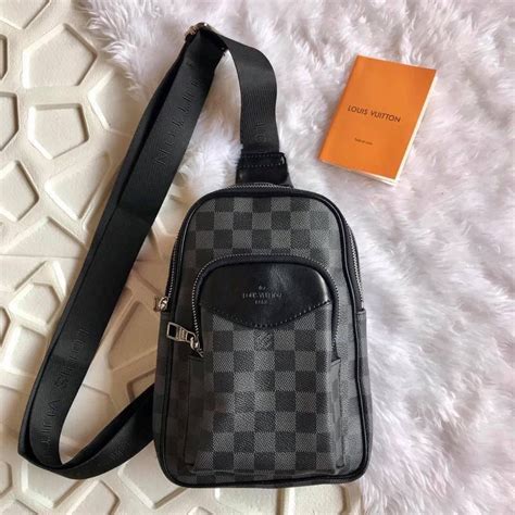 Louis Vuitton men side bag